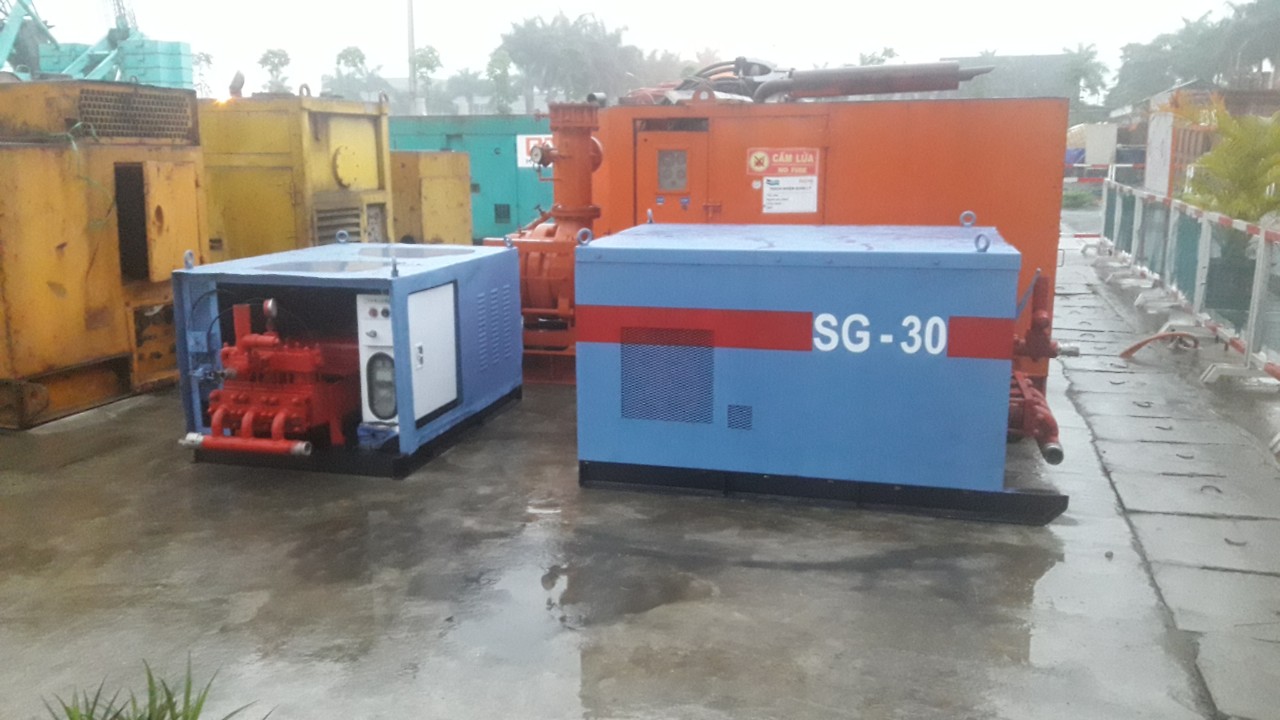 Bán máy bơm vữa SG30, SG15