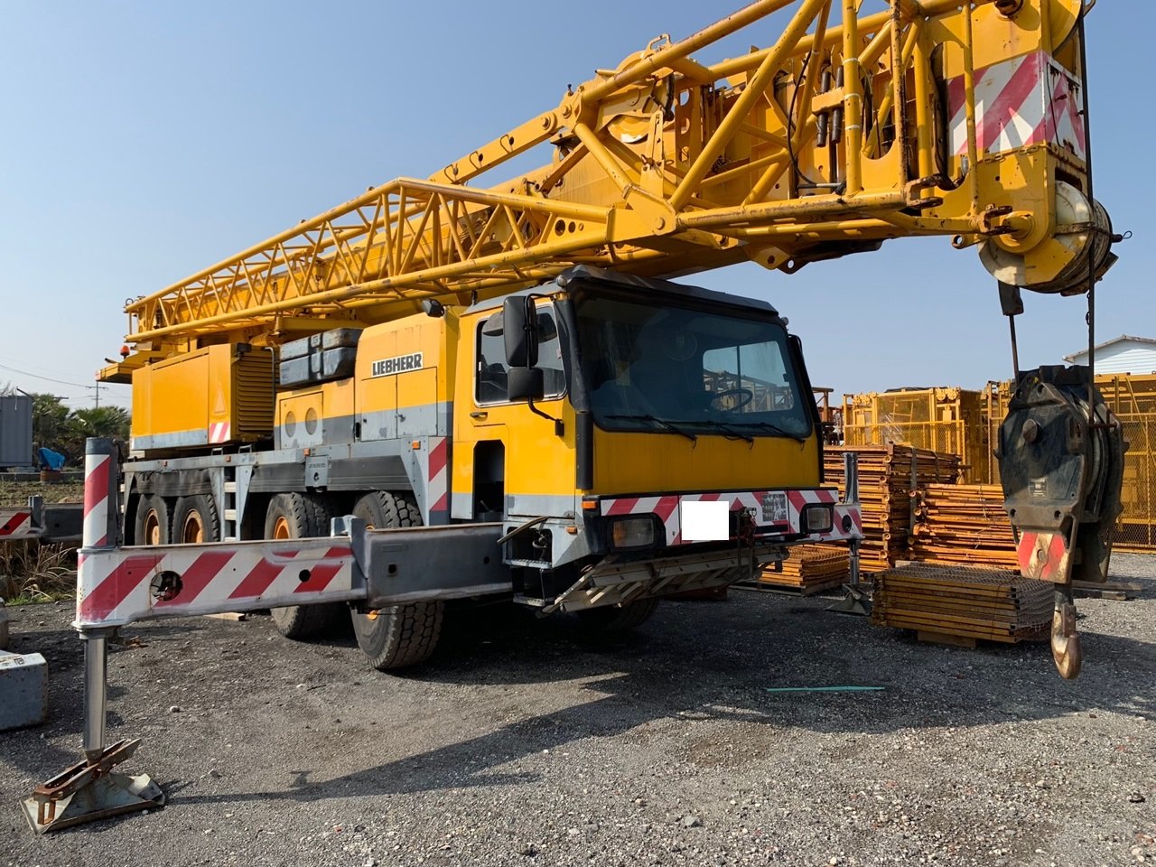 CẨU LỐP LIEBHERR LTM 1090 - 2 HÀN QUỐC