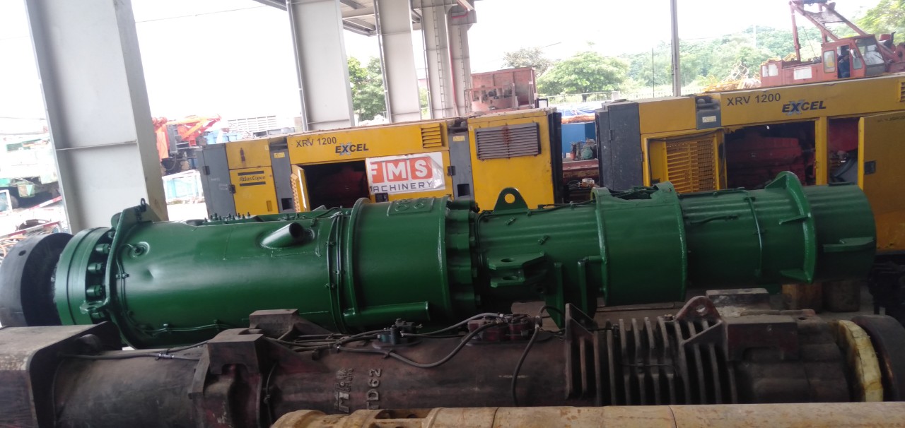 CHO THUÊ BÚA ĐÓNG CỌC DIEZEL KOBELCO KB80